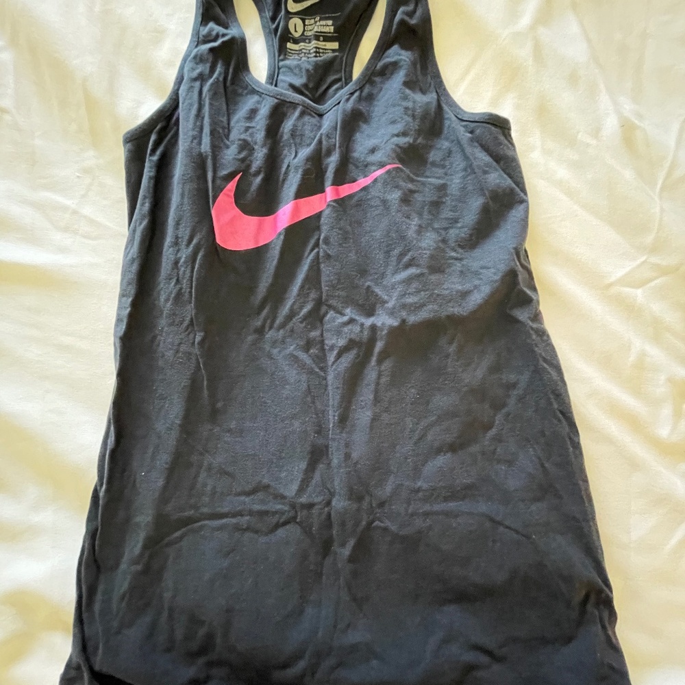 Nike tank